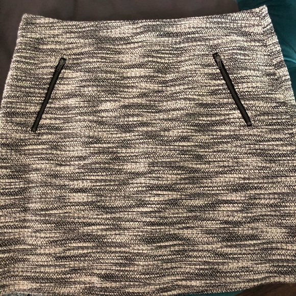 2 for 1 mini skirts - Picture 2 of 4